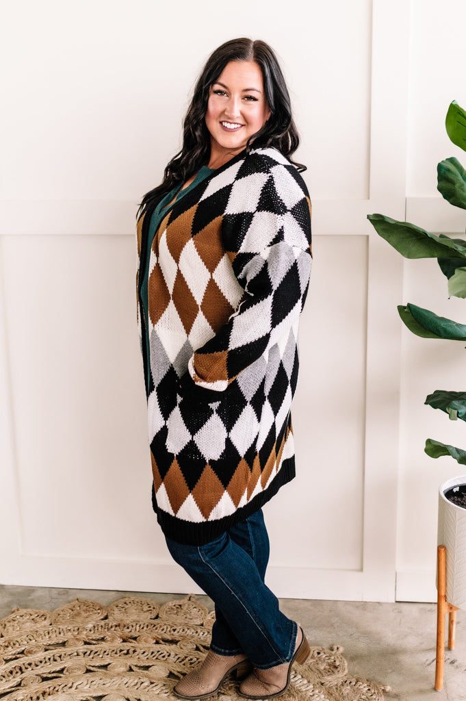 Diamond Patterned Open Front Cardigan In Black, Toffee, Gray & White