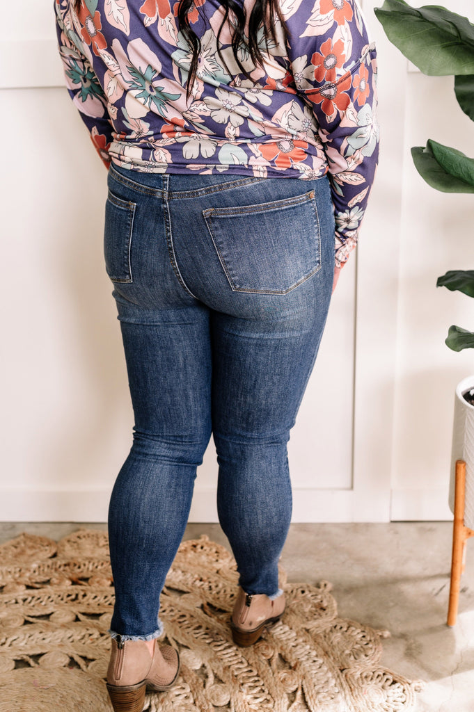 Tummy Control Frayed Hem With Side Slit Skinny Judy Blue Jeans