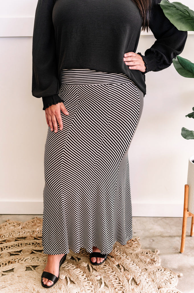 Striking Maxi Skirt In Black & White Stripes