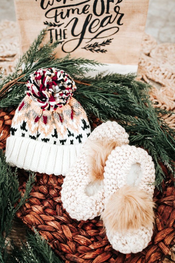 Ski Knit Hat With Pompom Detail In Winter Multi