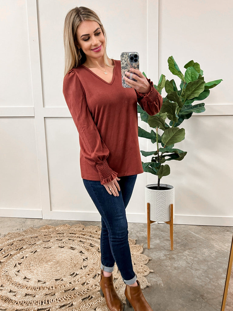 V Neck Top With Smocked Sleeve Detail In Urban Rose